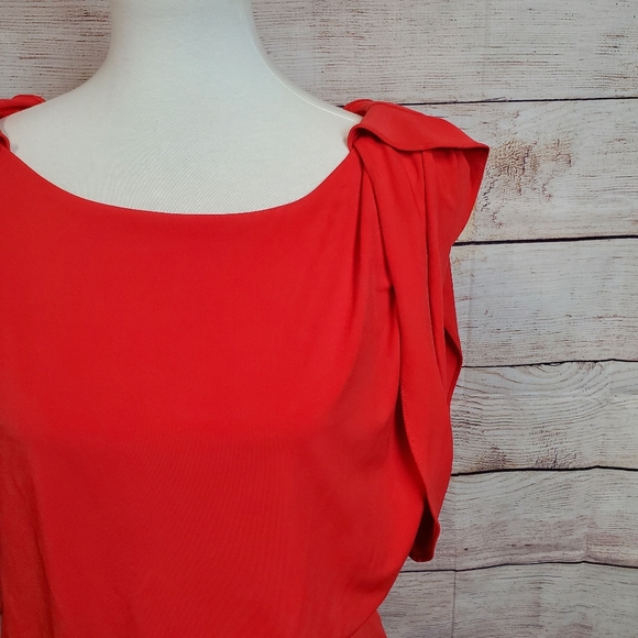 Vince Camuto dress - Picture 3 of 9